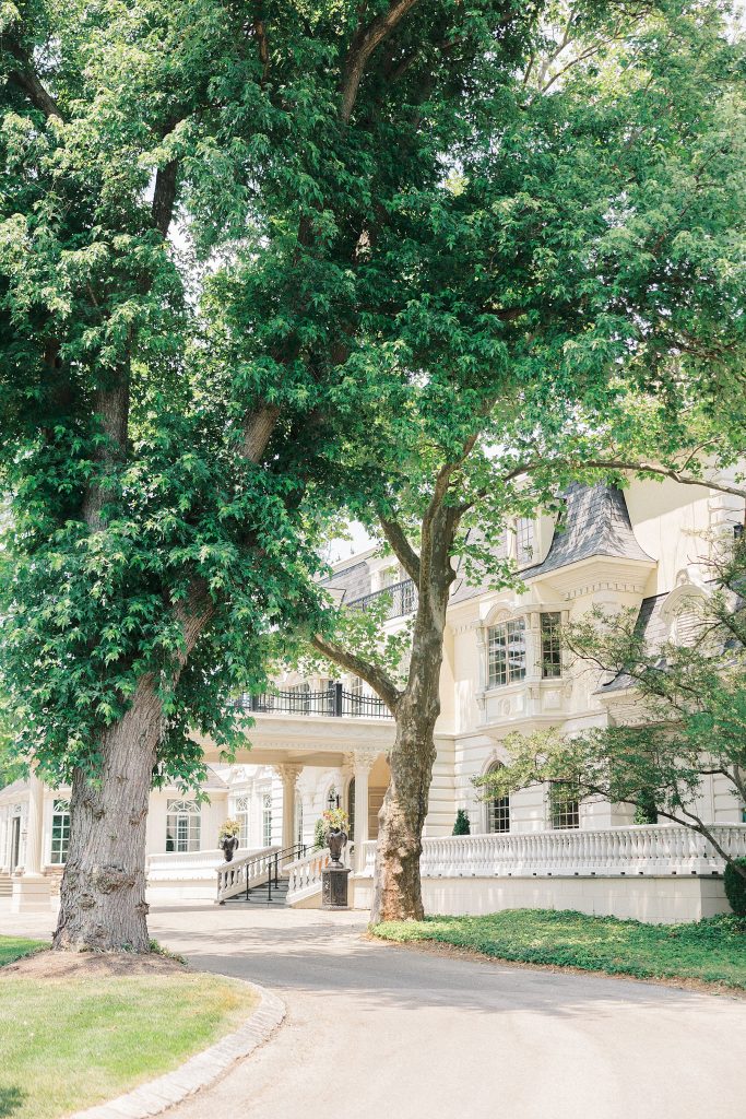 BridgertonInspired Garden Wedding at Ashford Estate